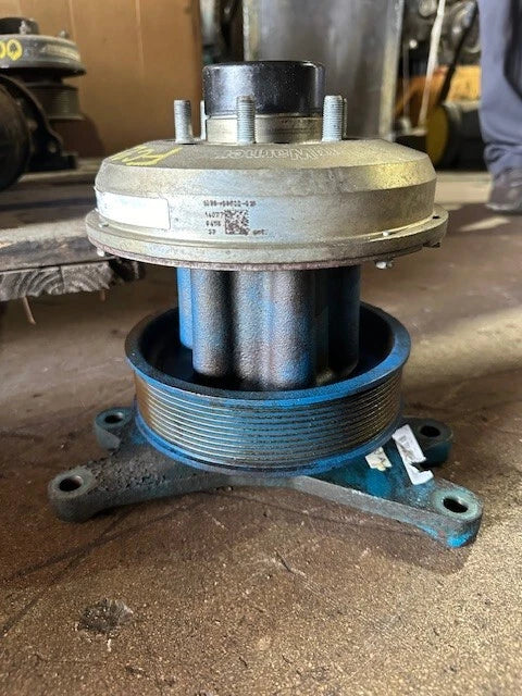 OEM BorgWarner Fan Clutch off Detroit DD13 EDD15 Engine 1090-09600-01B 010025104