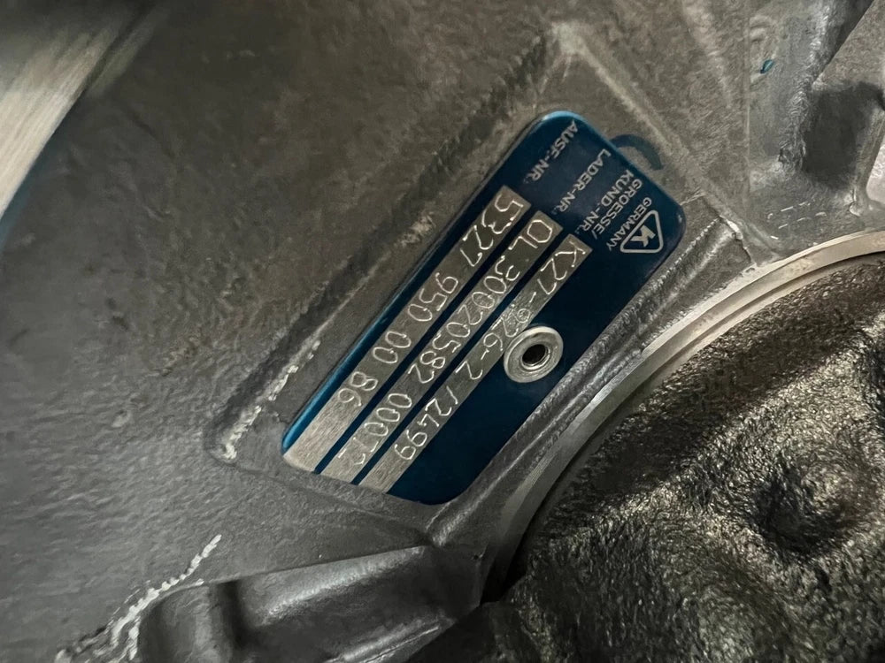 OEM BorgWarner K27 Turbocharger for Mercedes Benz OM926LA 5327-950-00-86