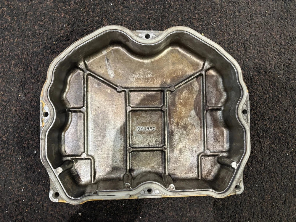 OEM Caterpillar 3176 C10 C12 Diesel Engine Valve Cover 9Y-4580