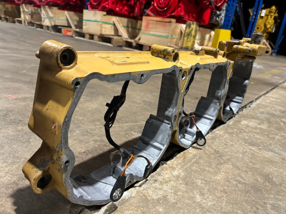 OEM Caterpillar C12 C10 Diesel Engine Rocker Housing w Injector Harness 102-5842
