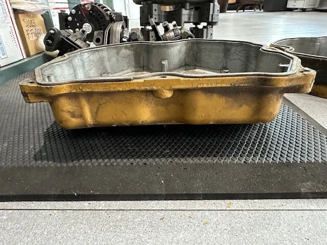 OEM Caterpillar C12 Diesel Engine Valve Cover, 132-9825