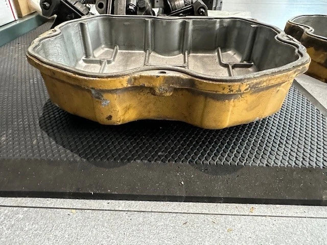 OEM Caterpillar C12 Diesel Engine Valve Cover, 132-9825