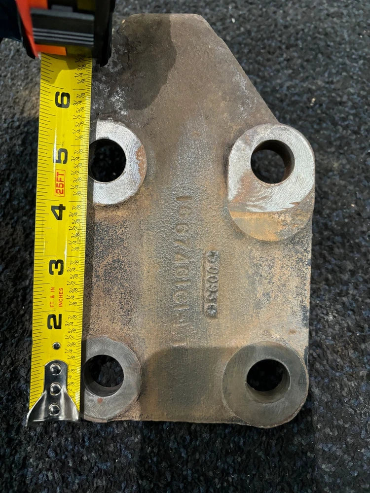 OEM Caterpillar C13 Diesel Engine Left Rear Engine Mount 1667461C1