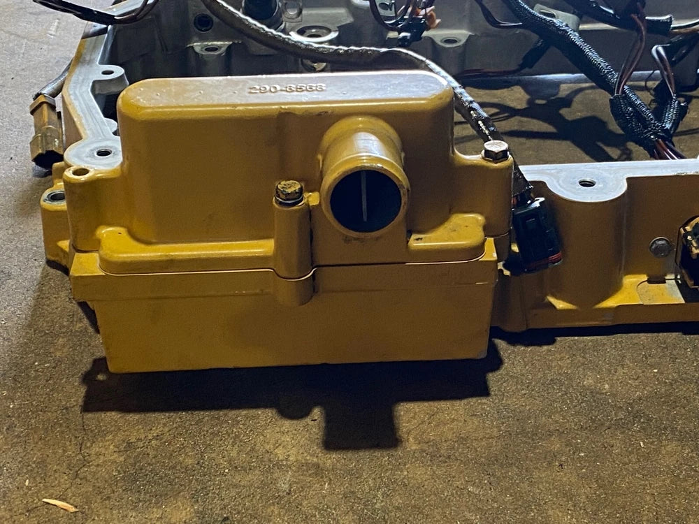 OEM Caterpillar C13 Rocker Housing with Injector Harness 238-6740, 290-8568