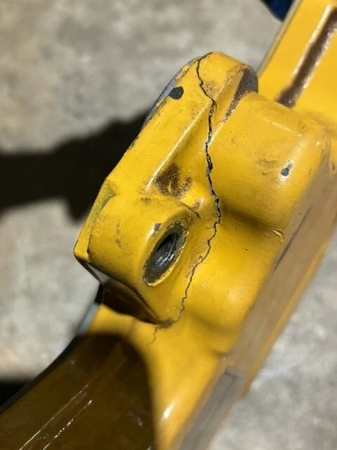 OEM Caterpillar C7 ACERT Diesel Engine Valve Cover 306-7335