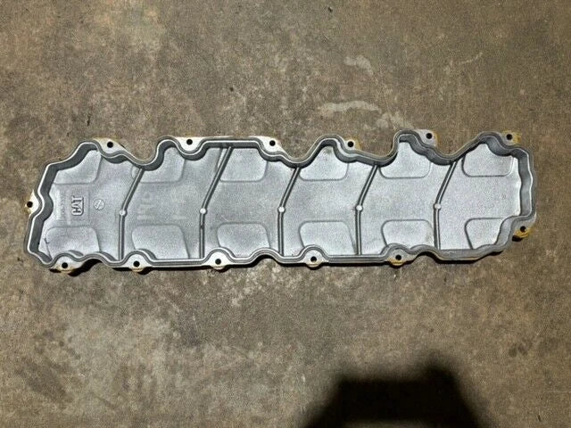 OEM Caterpillar C7 ACERT Diesel Engine Valve Cover 306-7335