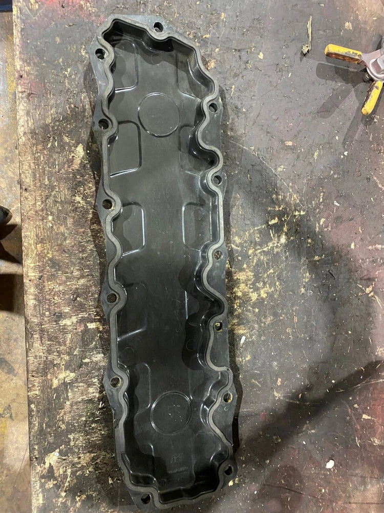 OEM Caterpillar C7 ACERT Diesel Engine Valve Cover, 242-2413