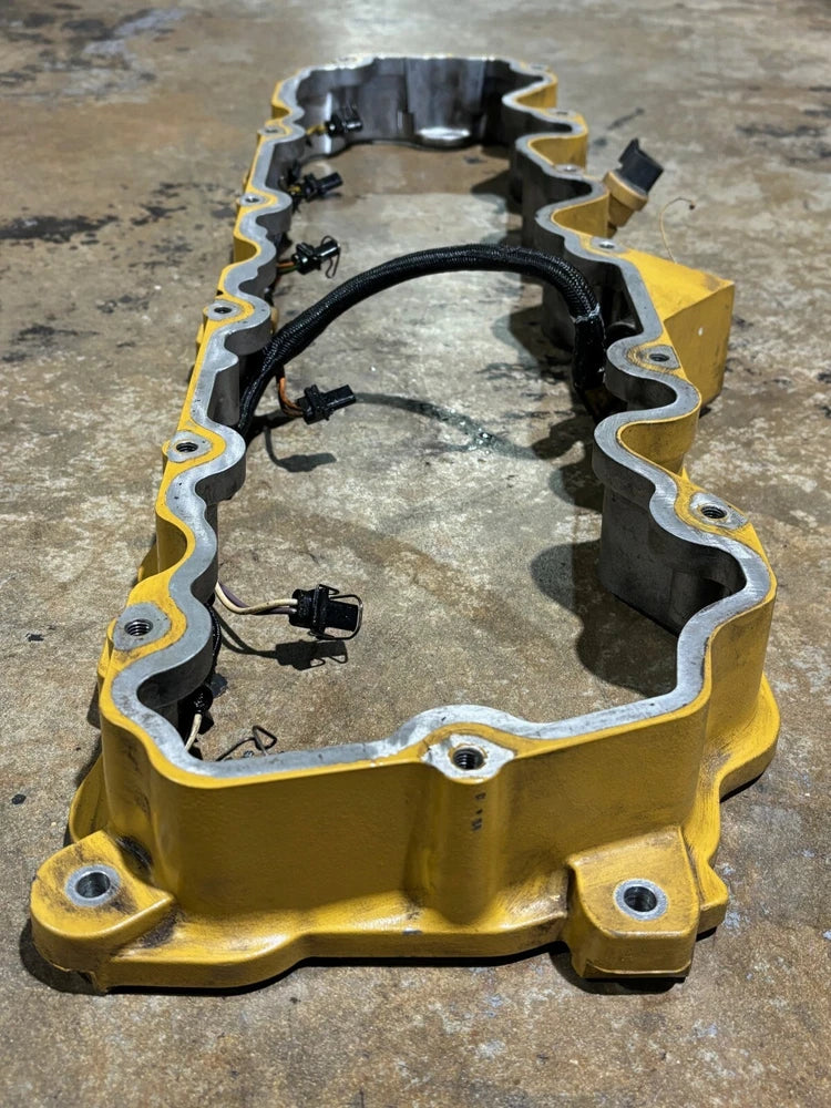 OEM Caterpillar C7 ACERT Rocker Housing with Injector Harness 249-7677