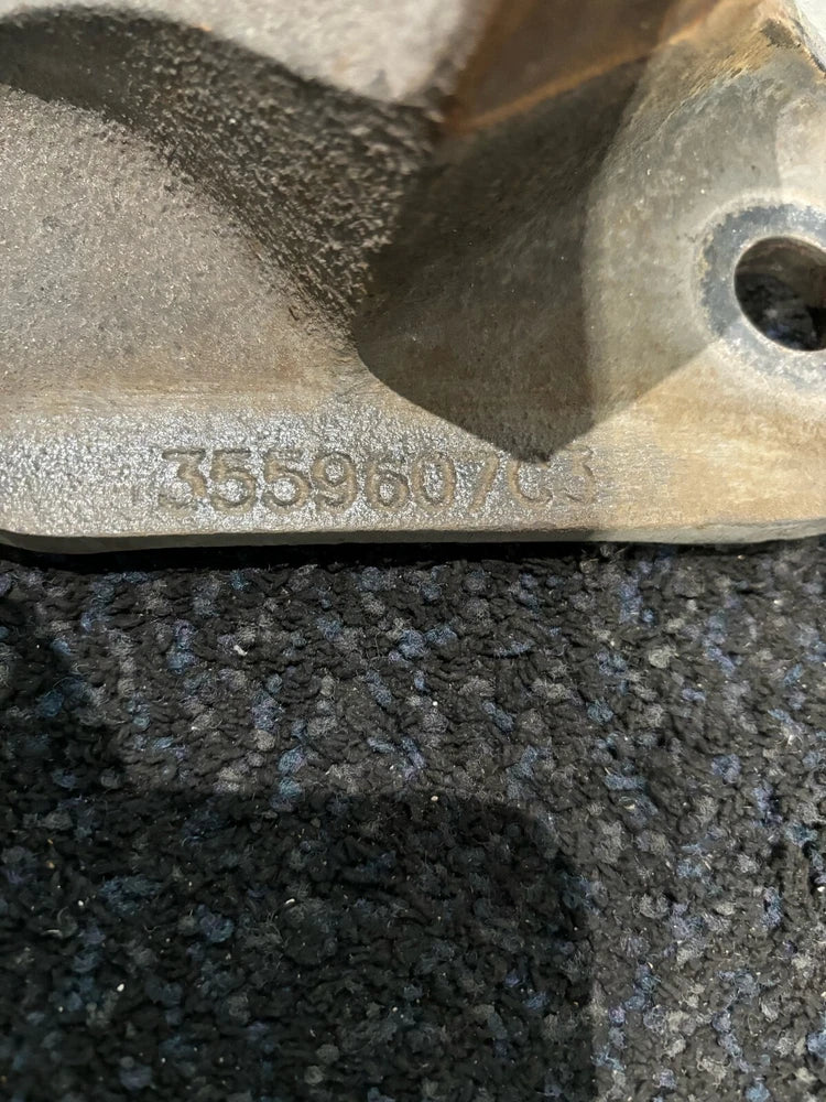 OEM Caterpillar Engine Rear Motor Mount for International Engine 3559607C3