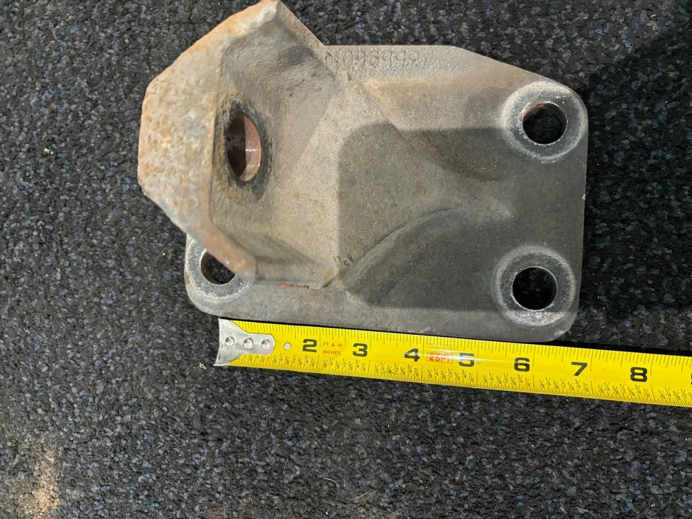 OEM Caterpillar Engine Rear Motor Mount for International Engine 3559607C3
