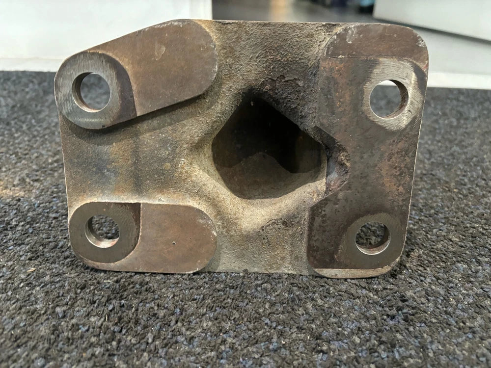 OEM Caterpillar Engine Rear Motor Mount for International Engine 3559607C3