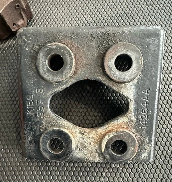 OEM Caterpillar Rear Engine Mount K159-957B for 3406E