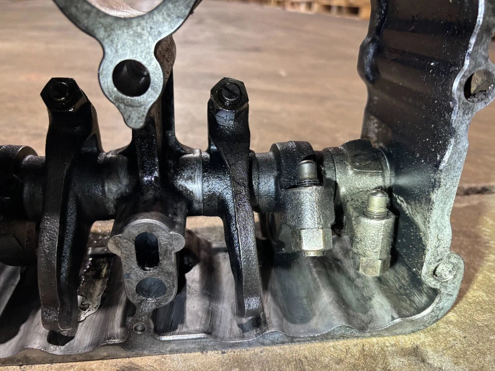 OEM Cummins Big Cam Rocker Housing with Rockers 3044787