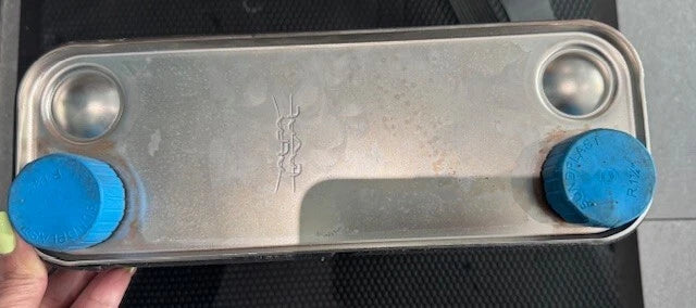 OEM Cummins Diesel Engine Oil Filter Cooler 5447027