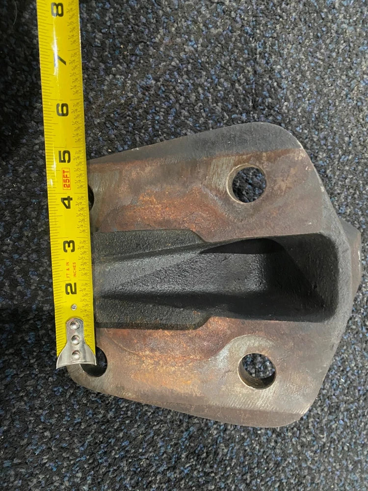 OEM Cummins Diesel Engine Rear Engine Mount 1864755C3 International