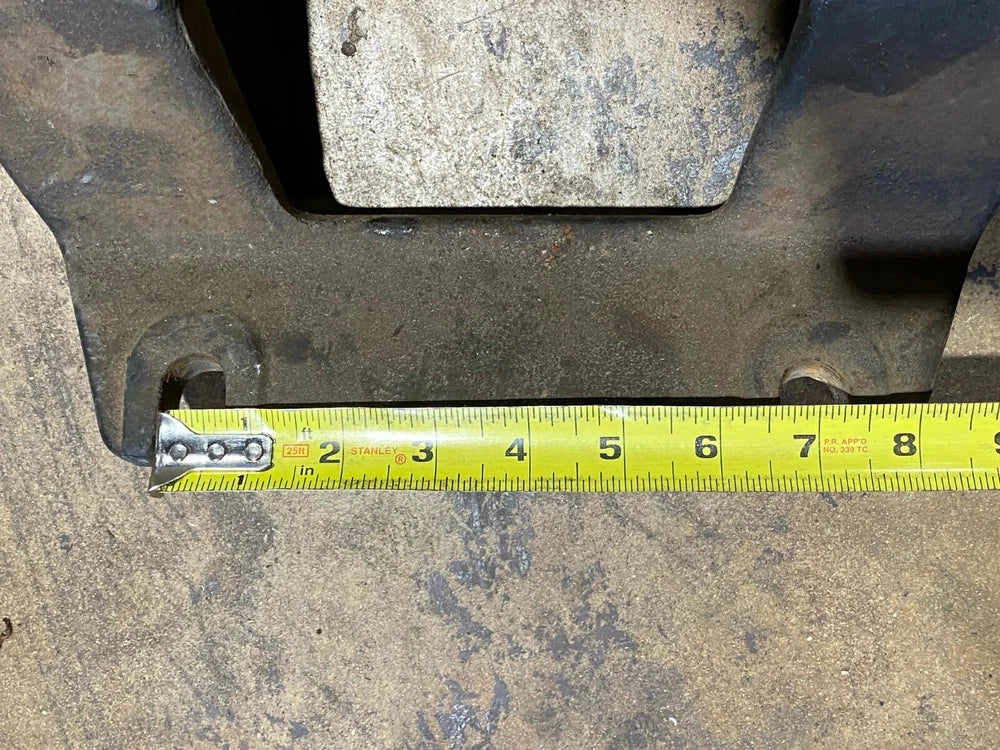 OEM Cummins ISB 6.7L Diesel Engine Motor Mount, 01-32275-000