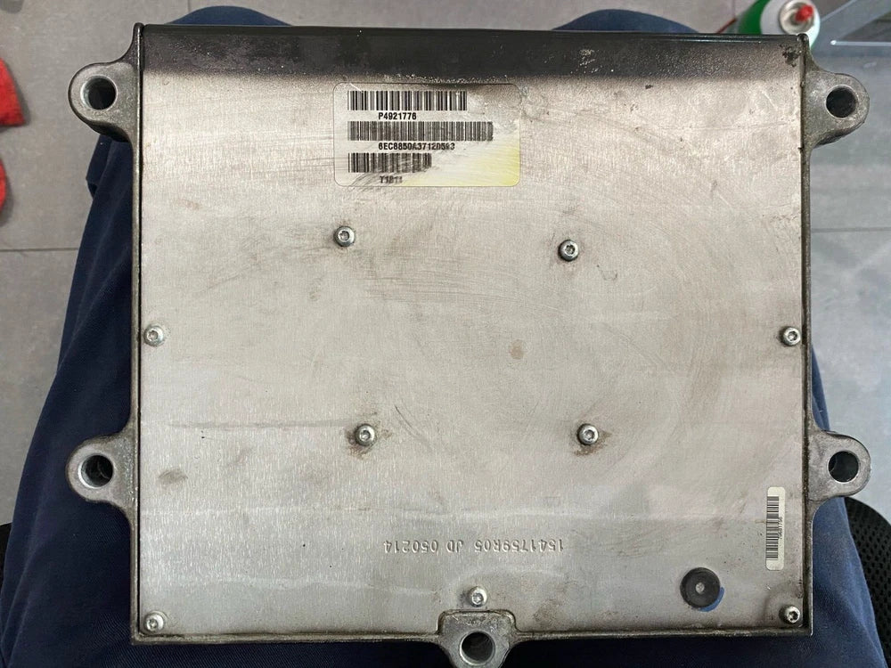 Cummins OEM ISB Diesel Engine Control Module ECM ECU 4921776 4921797 CM850