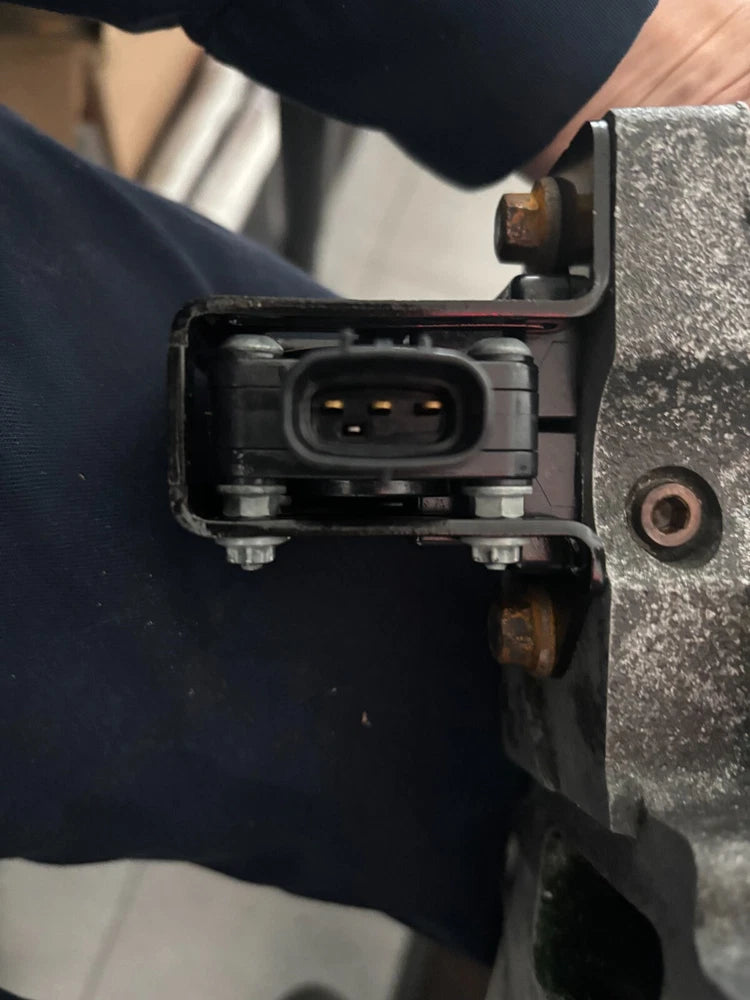 OEM Cummins ISC Diesel Engine EGR Intake Manifold 4941737