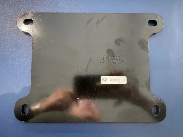 Cummins OEM ISC ISL Diesel Engine Heat Exchanger Bracket 5289020