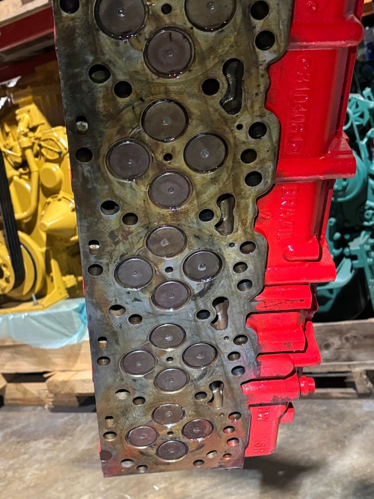 OEM Cummins ISC ISL QSC QSL Paccar PX9 PX8 Diesel Engine Cylinder Head 4942132
