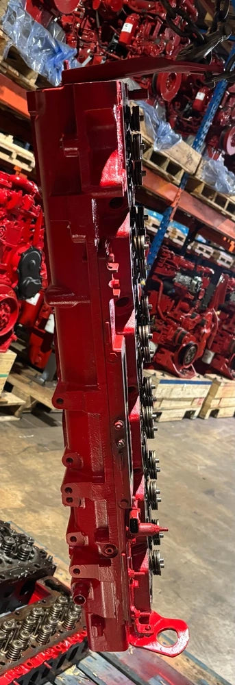OEM Cummins ISC ISL QSC QSL Paccar PX9 PX8 Diesel Engine Cylinder Head 4942132
