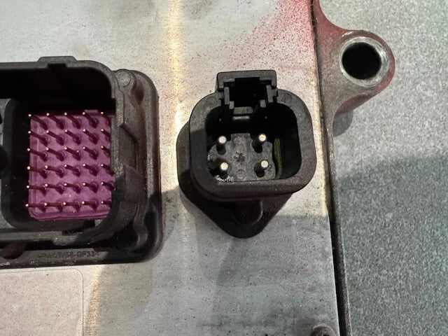 Cummins ISL OEM Engine Control Module ECM ECU 4943134 4943136 CM2150