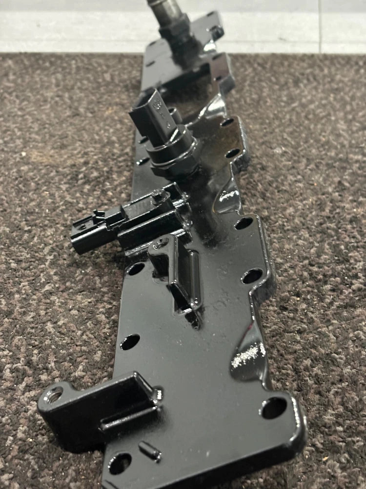 OEM Cummins ISL, ISC Diesel Engine Intake Cover Manifold 3967069