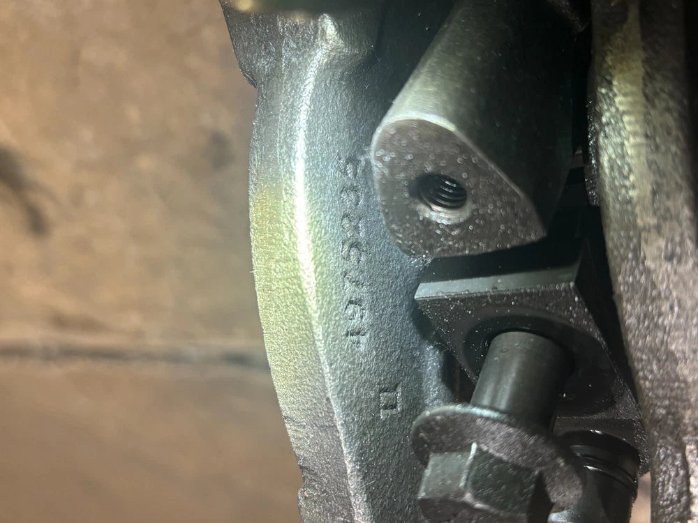 OEM Cummins ISX12 Diesel Engine Rocker Assembly 4975244 4999729 4975240