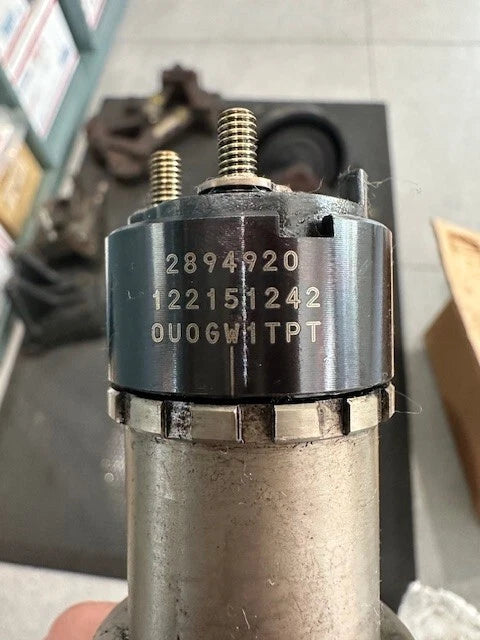 OEM Cummins ISX15 EPA10 Diesel Engine Fuel Injector 2894920,2894920NX,2894920PX