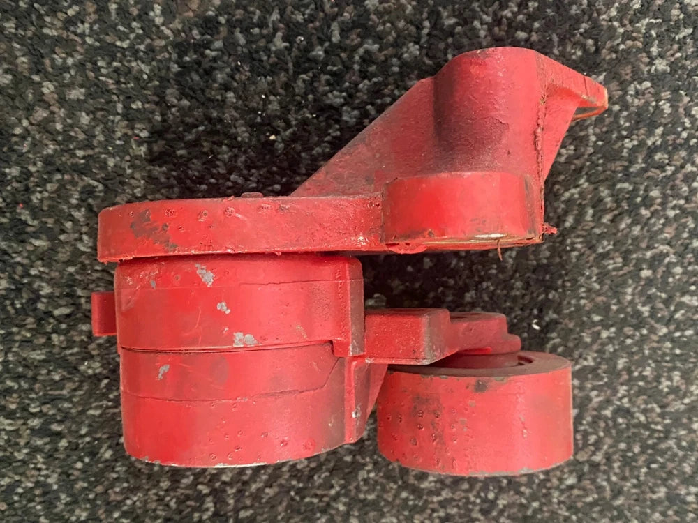 OEM Cummins ISX Diesel Engine Bracket with Belt Tensioner, 4026796