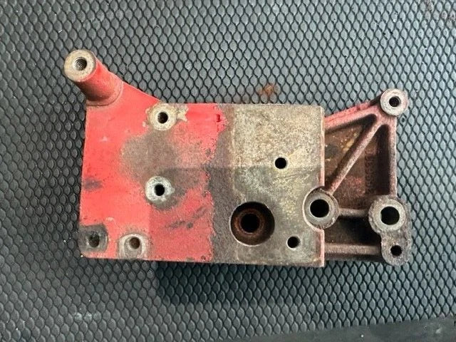 OEM Cummins ISX Diesel Engine Shut off Valve Bracket, 3686338