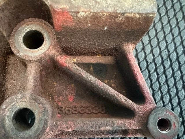 OEM Cummins ISX Diesel Engine Shut off Valve Bracket, 3686338