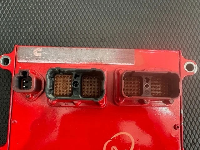 Cummins OEM ISX Engine Control Module ECM ECU 3682729 3684009 3684008 CM870
