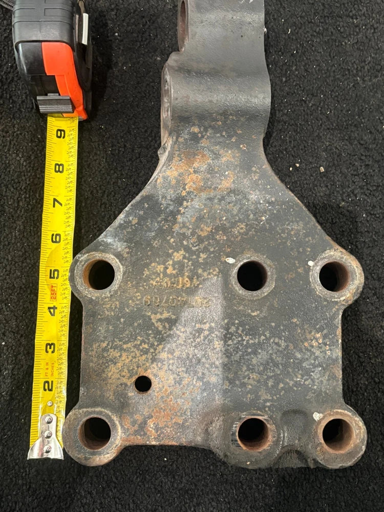 OEM Cummins ISX Engine Rear Engine Motor Mount 20740769 20563800