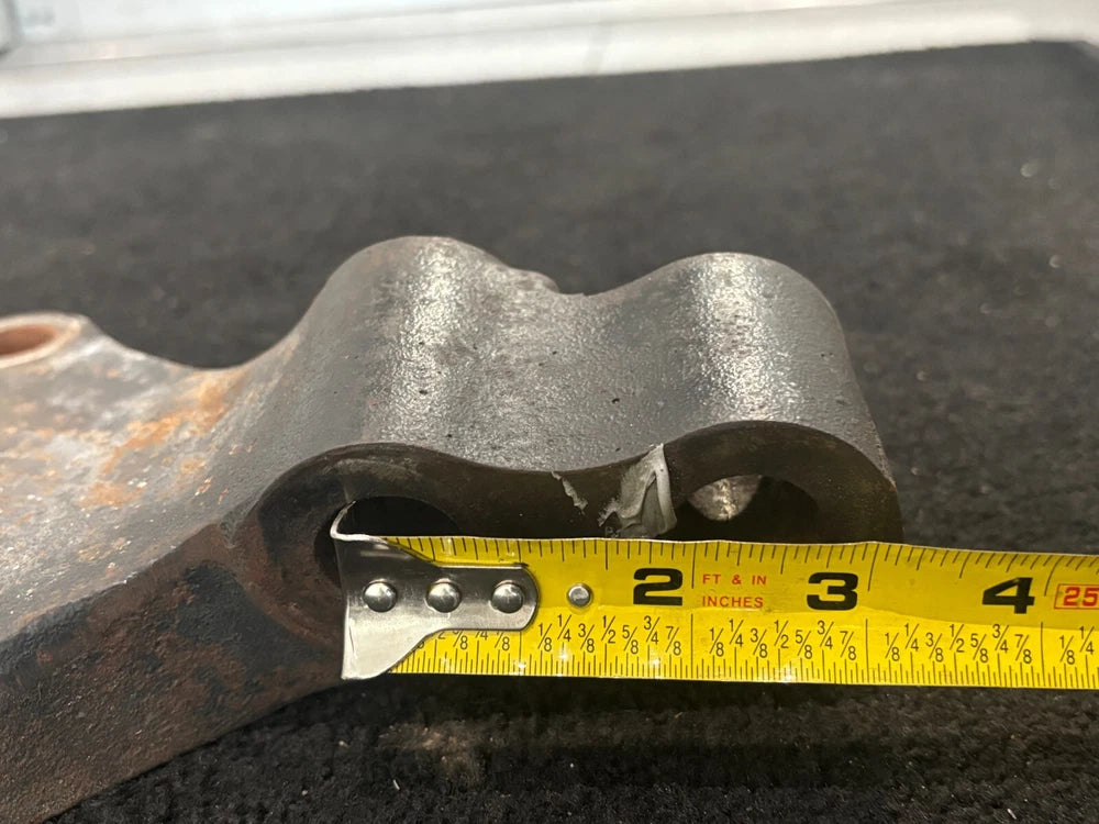 OEM Cummins ISX Engine Rear Engine Motor Mount 20740769 20563800