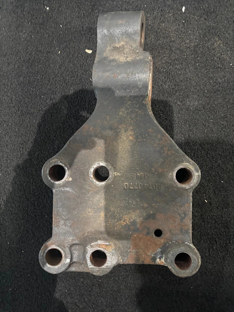 OEM Cummins ISX Engine Rear Engine Motor Mount 20740770 20563801