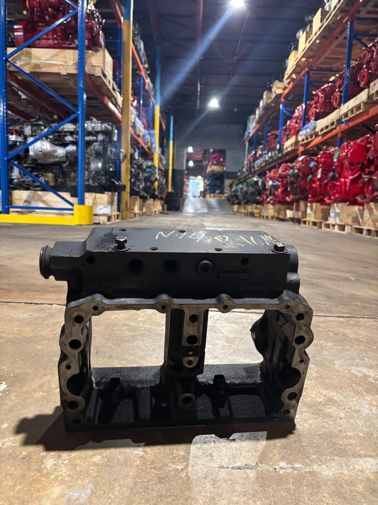 OEM Cummins N14 Celect Plus Diesel Engine Rocker Lever Housing 3076221