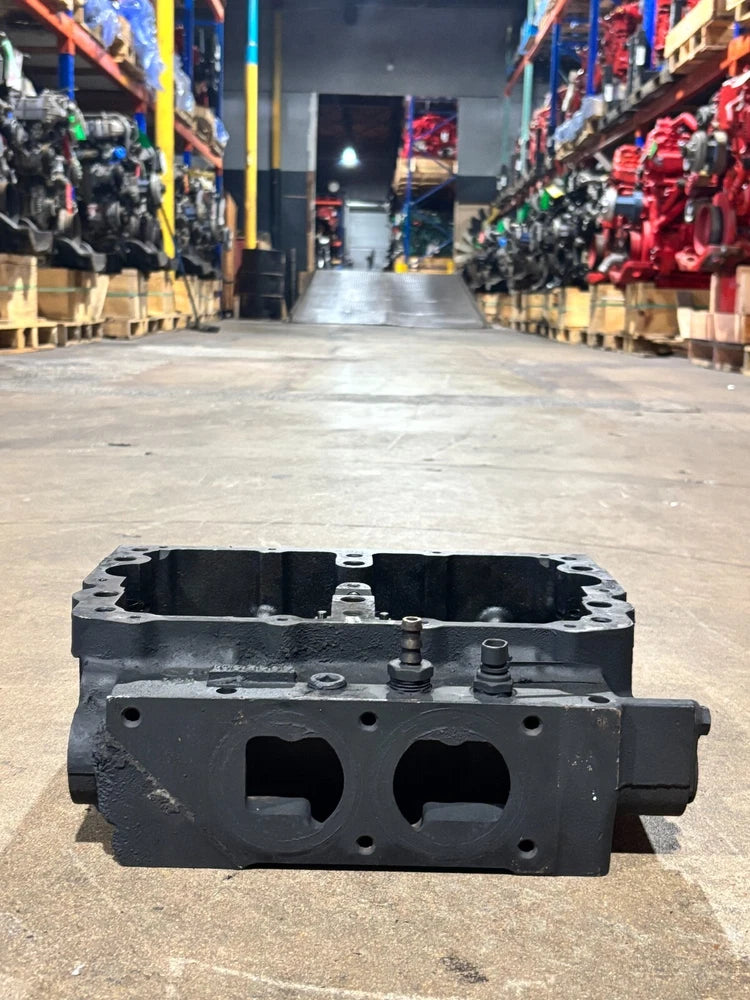 OEM Cummins N14 Celect Plus Rocker Lever Housing 3335301