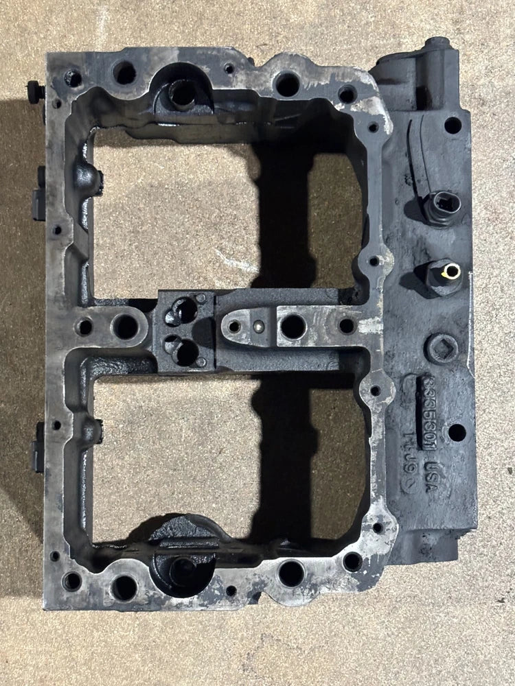 OEM Cummins N14 Celect Plus Rocker Lever Housing 3335301