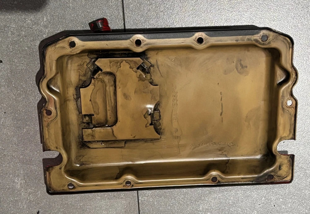 OEM Cummins N14 Engine Rocker Lever Cover 3075024