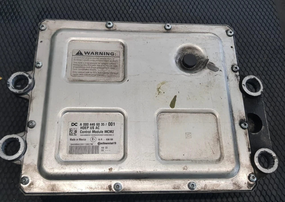 Detroit DD13 OEM Diesel Engine Control Module ECM ECU A0004466035