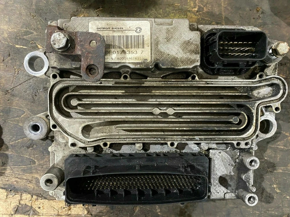 Detroit DD13 OEM Diesel Engine Control Module ECM ECU A0004467635
