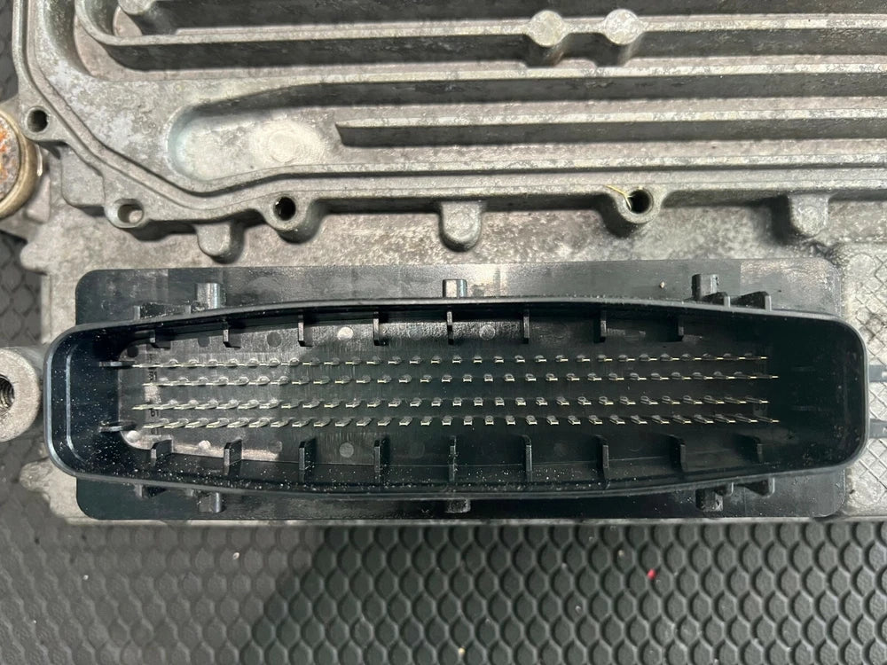 Detroit DD15 OEM Diesel Engine Control Module ECM ECU A0004667635