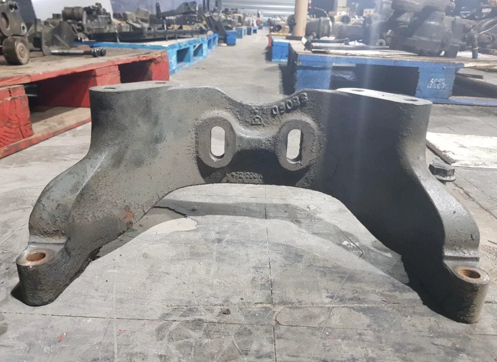 OEM Detroit DD15 Engine Front Motor Mount A4722230704