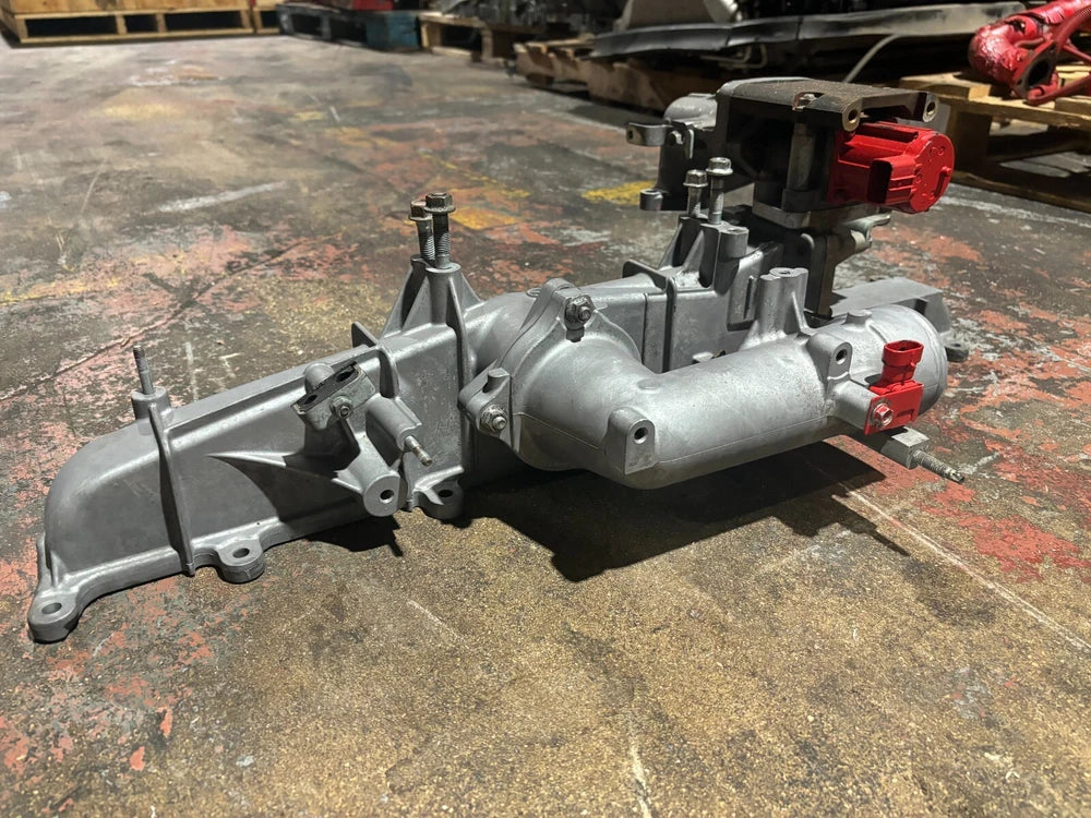 OEM EPA04 Isuzu 6HK1 Diesel Engine Intake Manifold with EGR Valve