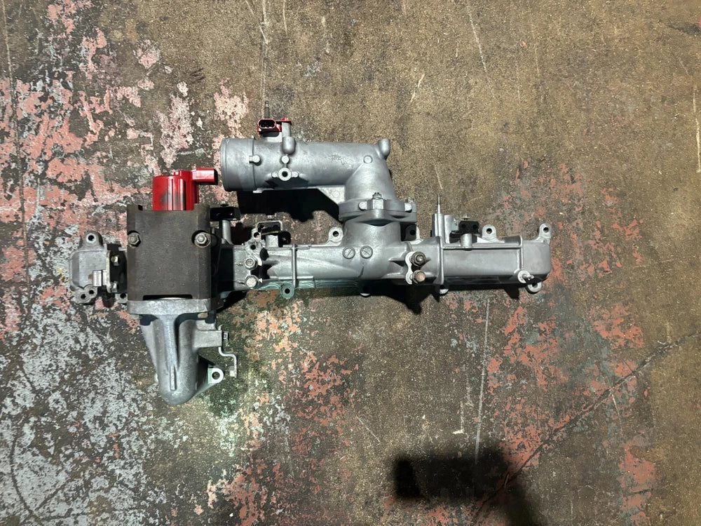 OEM EPA04 Isuzu 6HK1 Diesel Engine Intake Manifold with EGR Valve