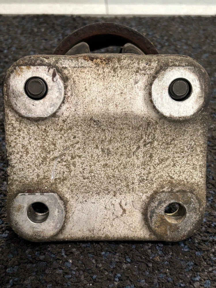 Ford OEM Motor Mount for Cummins Diesel Engine F3HT-6A070-CB