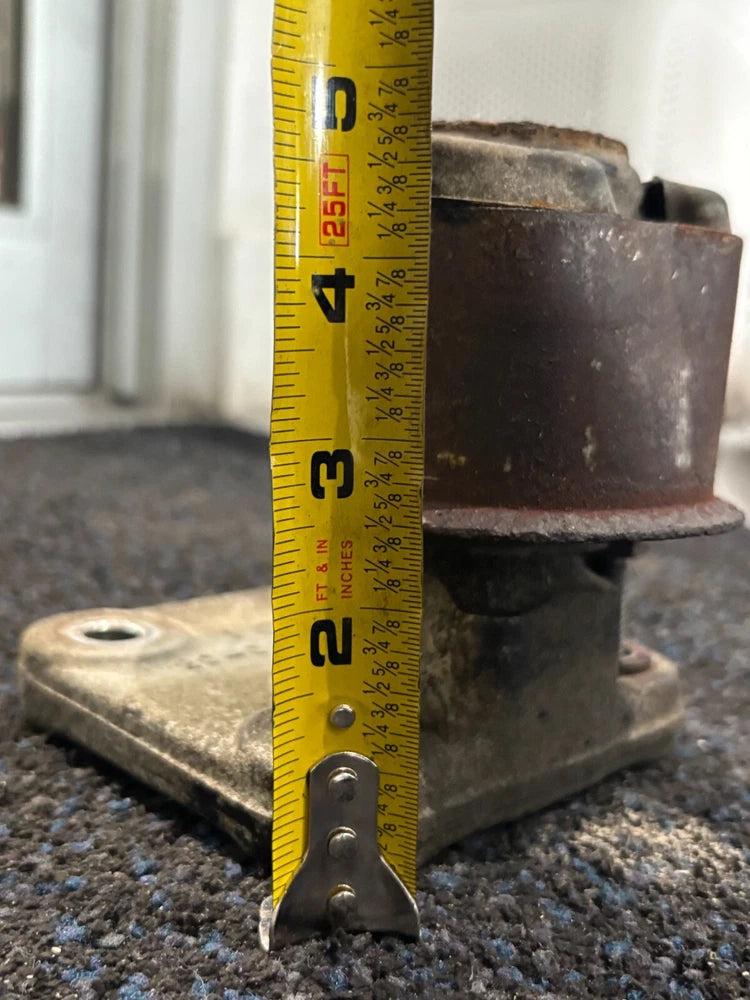 Ford OEM Motor Mount for Cummins Diesel Engine F3HT-6A070-CB