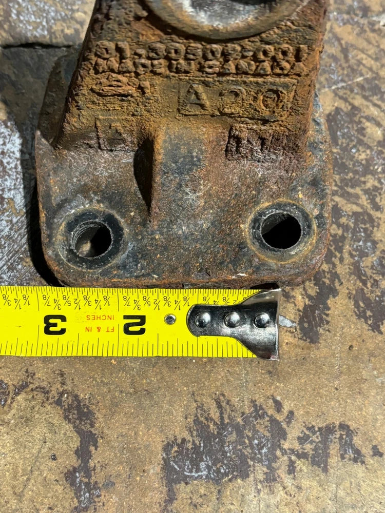 Freightliner OEM M2 RH Rear Motor Mount 01-30509-001