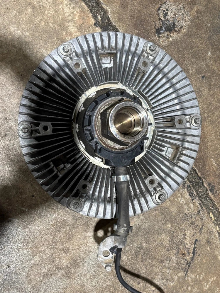Horton OEM Fan Clutch for International Cummins 9906017 9806017 3893209C91 3625107C95